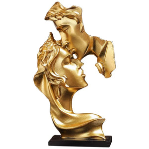 Lovers Statue Figurine Kissing Posture Model