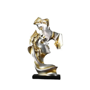 Lovers Statue Figurine Kissing Posture Model