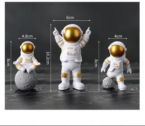 Astronaut Figure Statue Spaceman Sculpture